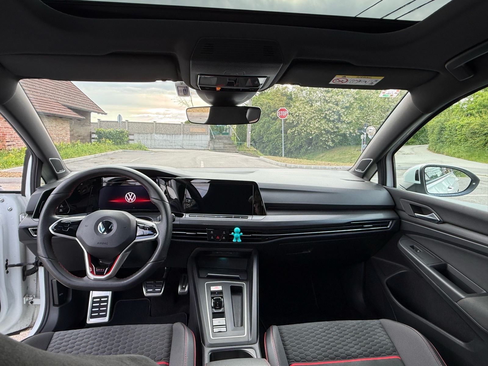 VW Golf 8 2,0 TSI automatik, fotografija 11
