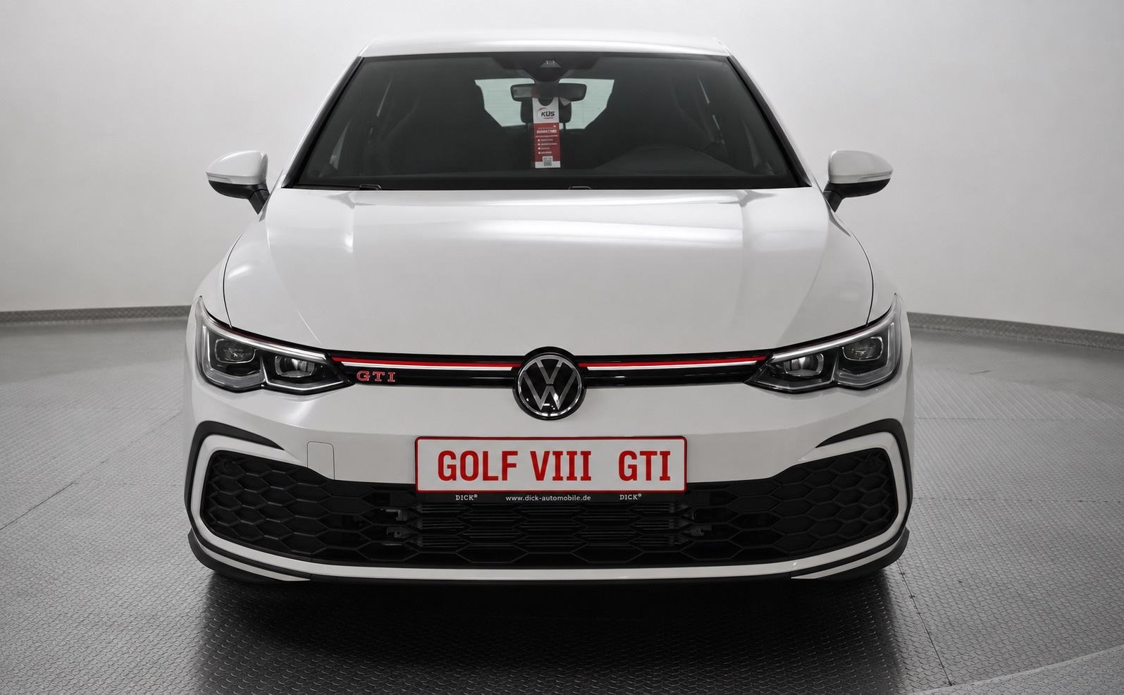 VW Golf 8 2,0 TSI automatik, fotografija 1