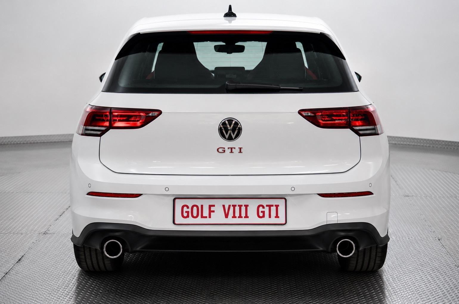 VW Golf 8 2,0 TSI automatik, fotografija 2
