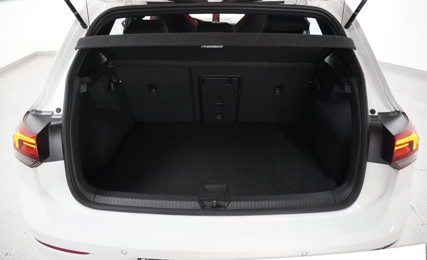 VW Golf 8 2,0 TSI automatik, fotografija 19
