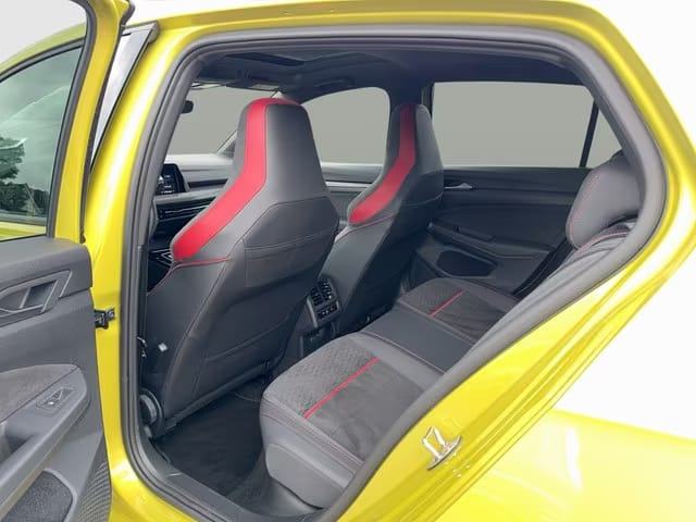 VW Golf 8 2.0 TSI GTI Clubsport *PANO*Black Style*IQ.LIGHT*, fotografija 9