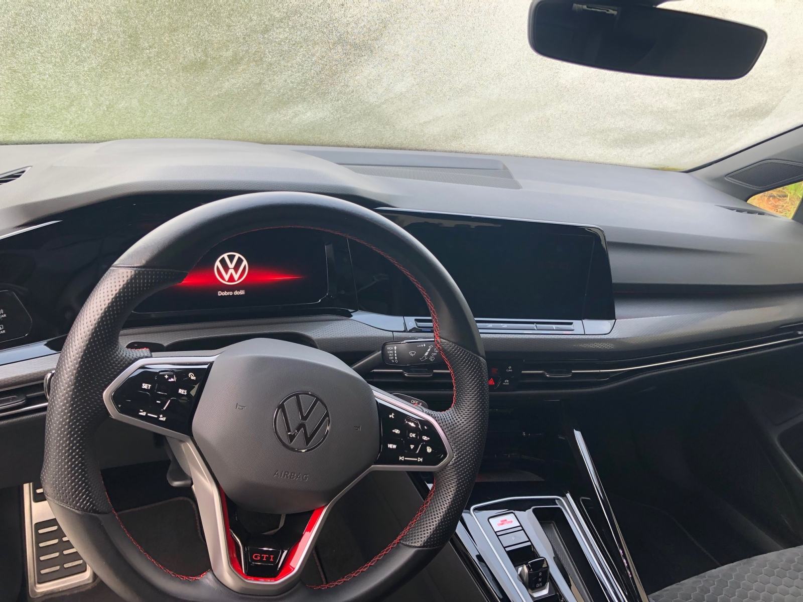 VW Golf 8 GTI CLUBSPORT AKRAPOVIC/ PERFORMANCE PACK, fotografija 4