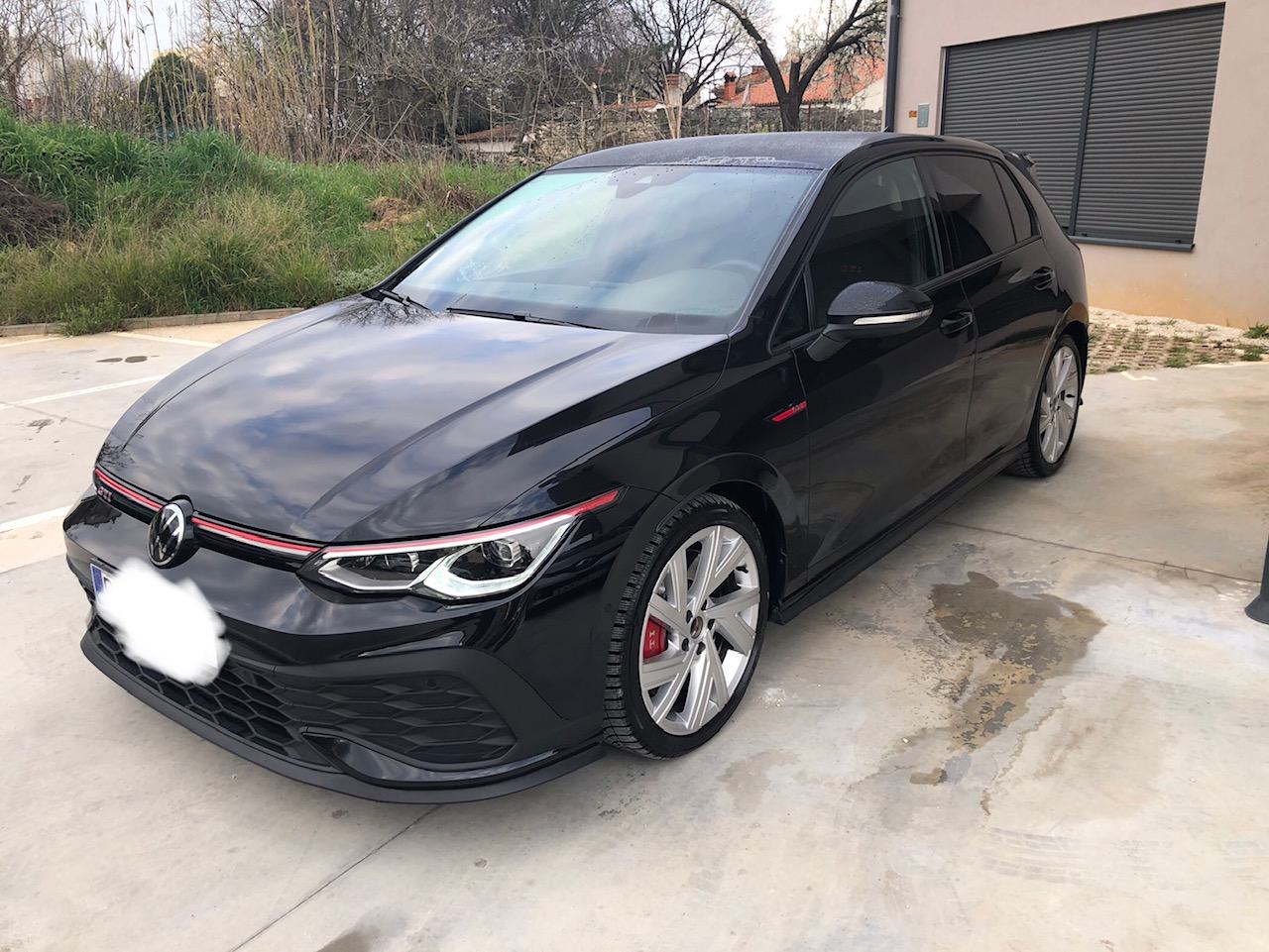 VW Golf 8 GTI CLUBSPORT AKRAPOVIC/ PERFORMANCE PACK, fotografija 10