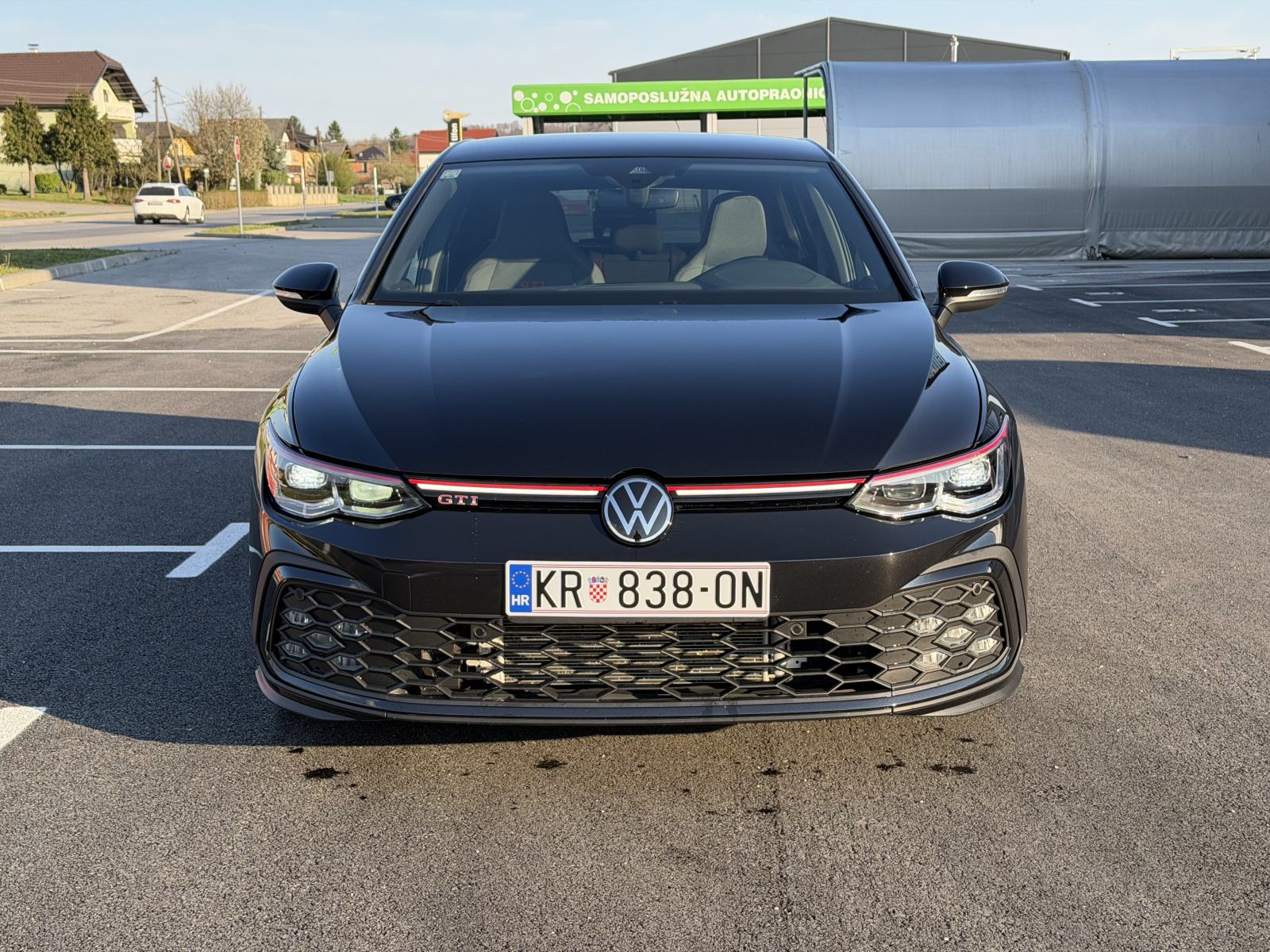 VW GOLF 8 2,0 GTI DSG 16.000km, fotografija 2