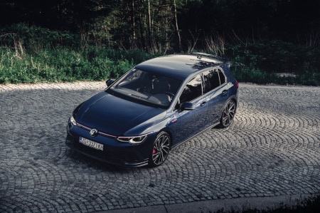 VW Golf 8 2,0 TSI, fotografija 2