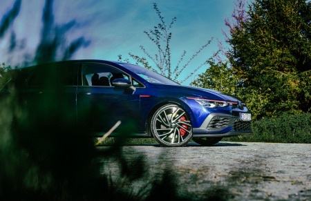 VW Golf 8 2,0 TSI, fotografija 6