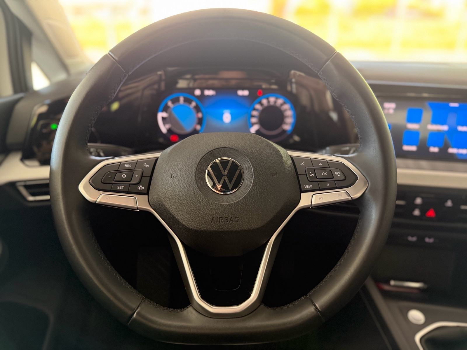 VW Golf 8 2.0TDI | HR AUTO | Jamstvo 12mj., fotografija 11