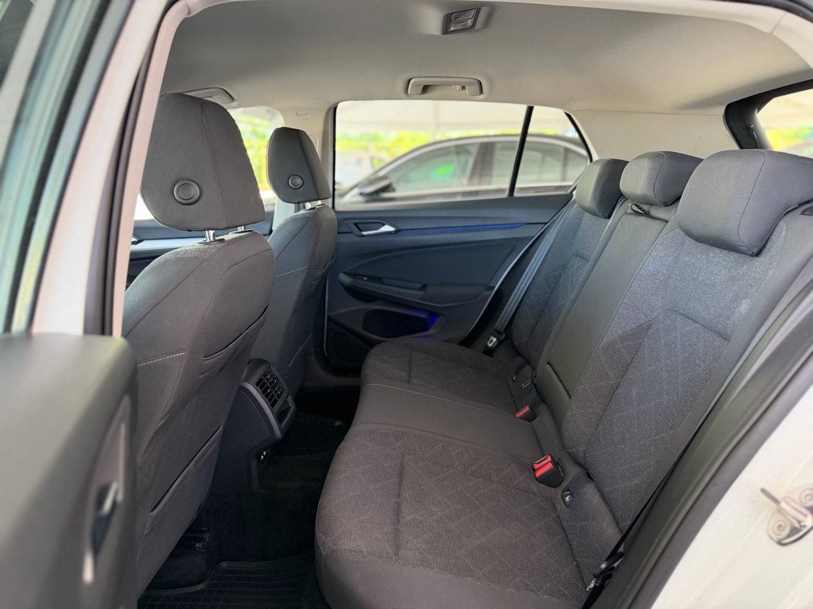 VW Golf 8 2.0TDI | HR AUTO | Jamstvo 12mj., fotografija 20