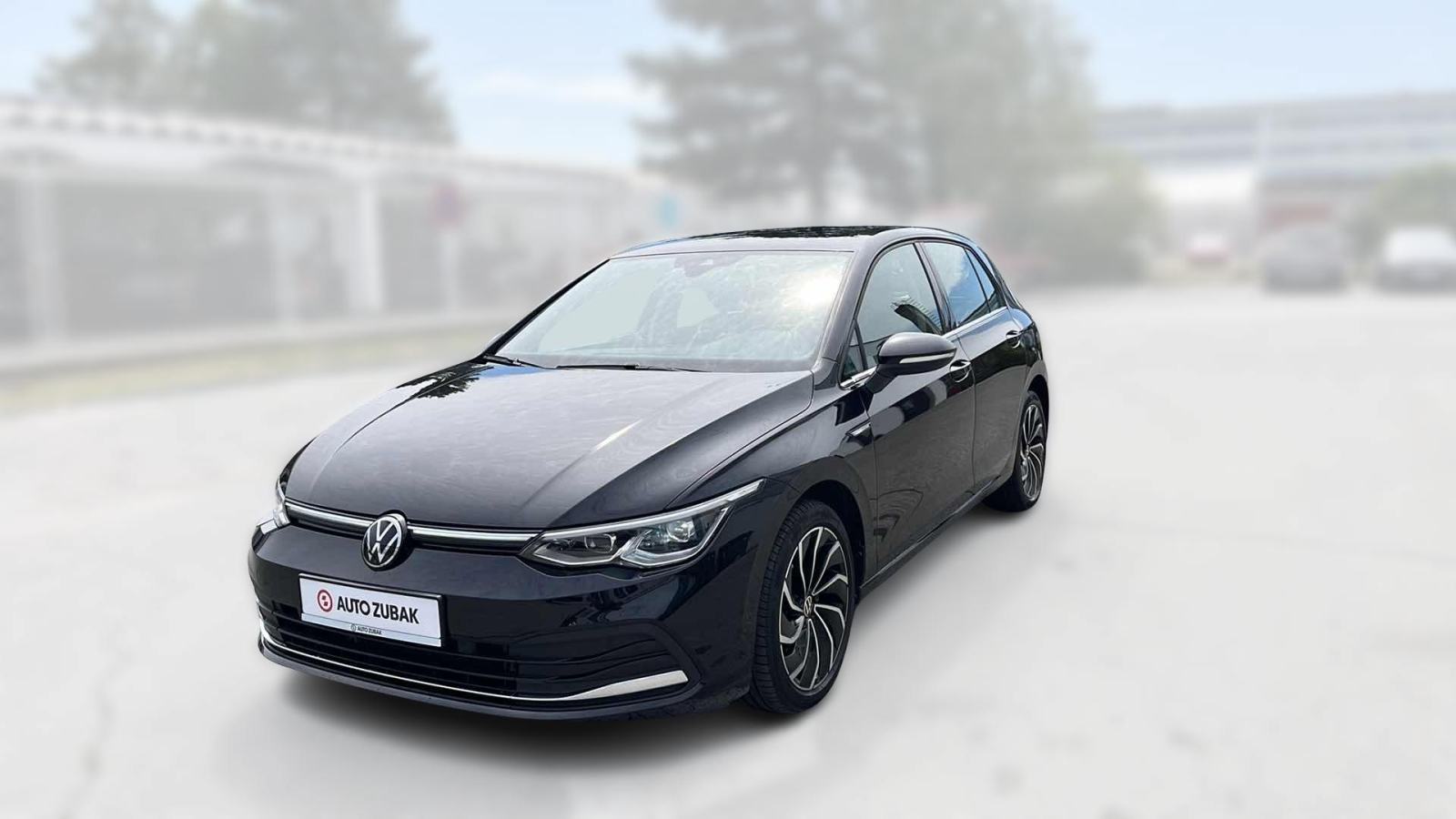 VW GOLF 8 2023 • PREMIUM jamstvo • AutoZubak Rabljena, fotografija 2
