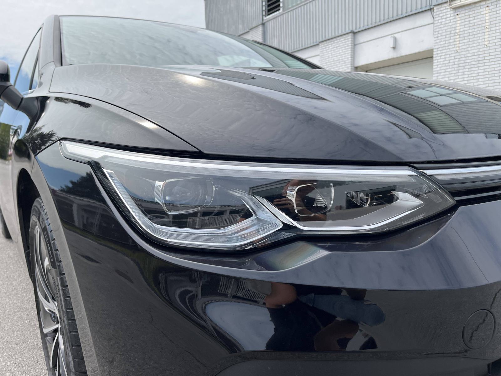 VW GOLF 8 2023 • PREMIUM jamstvo • AutoZubak Rabljena, fotografija 13