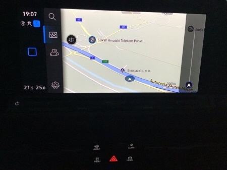 VW Golf 8 GTD DSG 200 KS ✅ Reg do 3/27 ✅ 1. vlasnik ✅ PDV ✅ Navigacija, fotografija 15