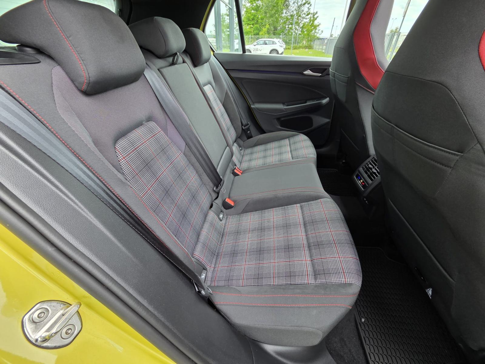 VW Golf 8 GTI 2.0 DSG*AMBI.LIGHT*PANORAMA*IQ DRIVE*FULL LED*48.000KM*, fotografija 13