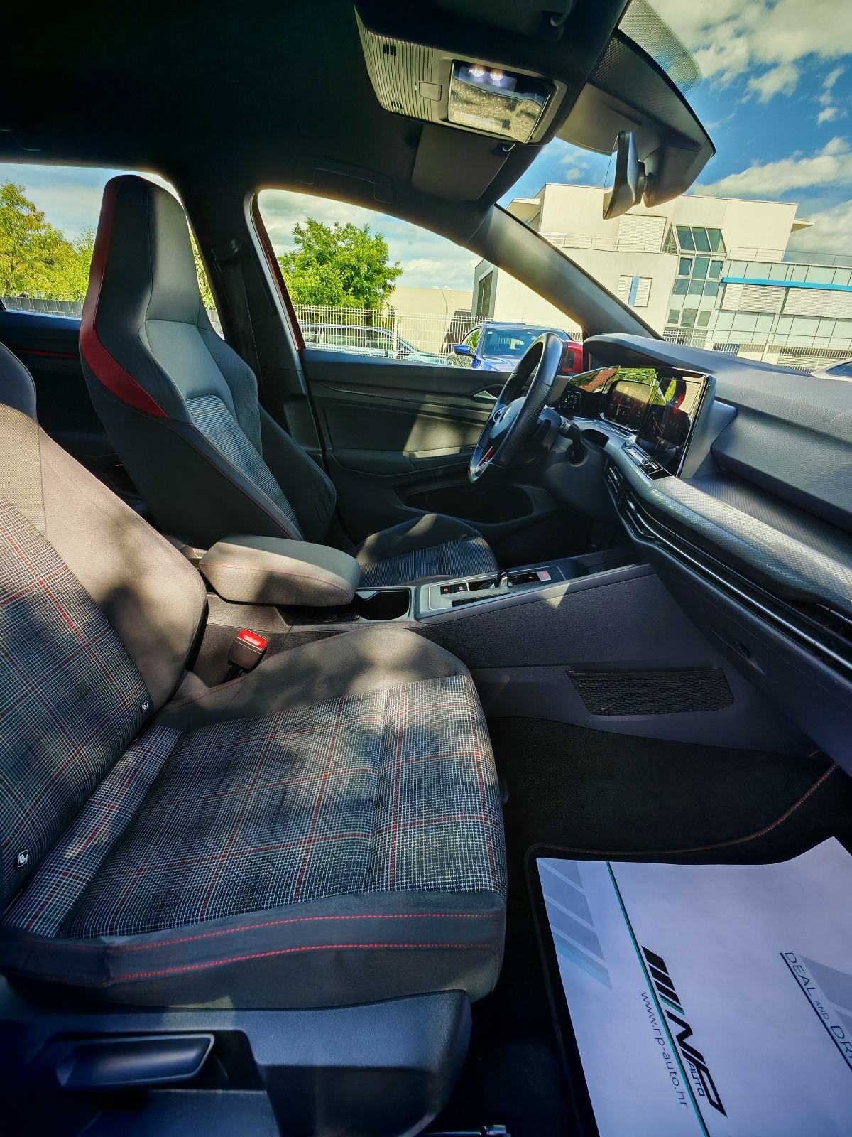 VW Golf 8 GTI 2,0 TSI DSG *Harman/Kardon*, fotografija 14
