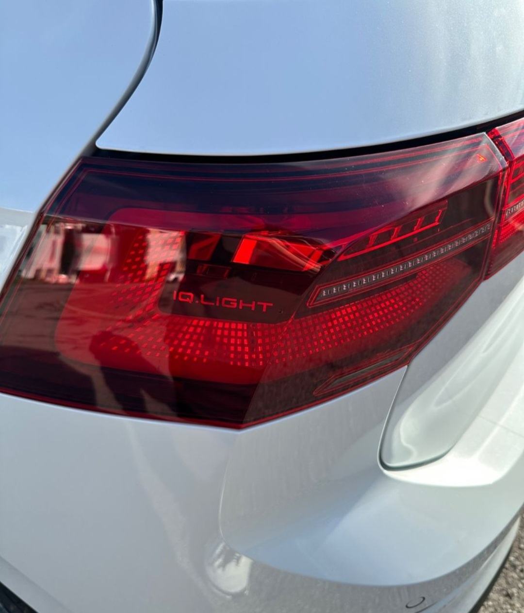 VW GOLF 8 GTI *2024* DSG/PANO/MATRIX IQ LIGHT/KOŽA/KAM/AMBI/JAMSTVO, fotografija 6