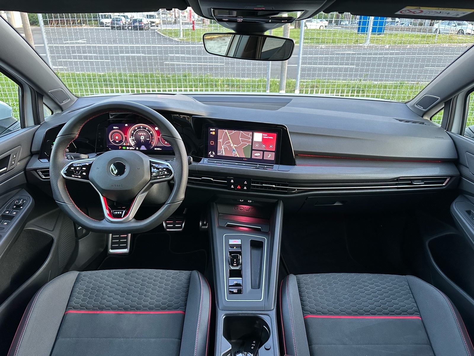 VW Golf 8 GTi Clubsport *H&K* *MATRIX* *HUD* *KAMERA* *AMBI*, fotografija 18