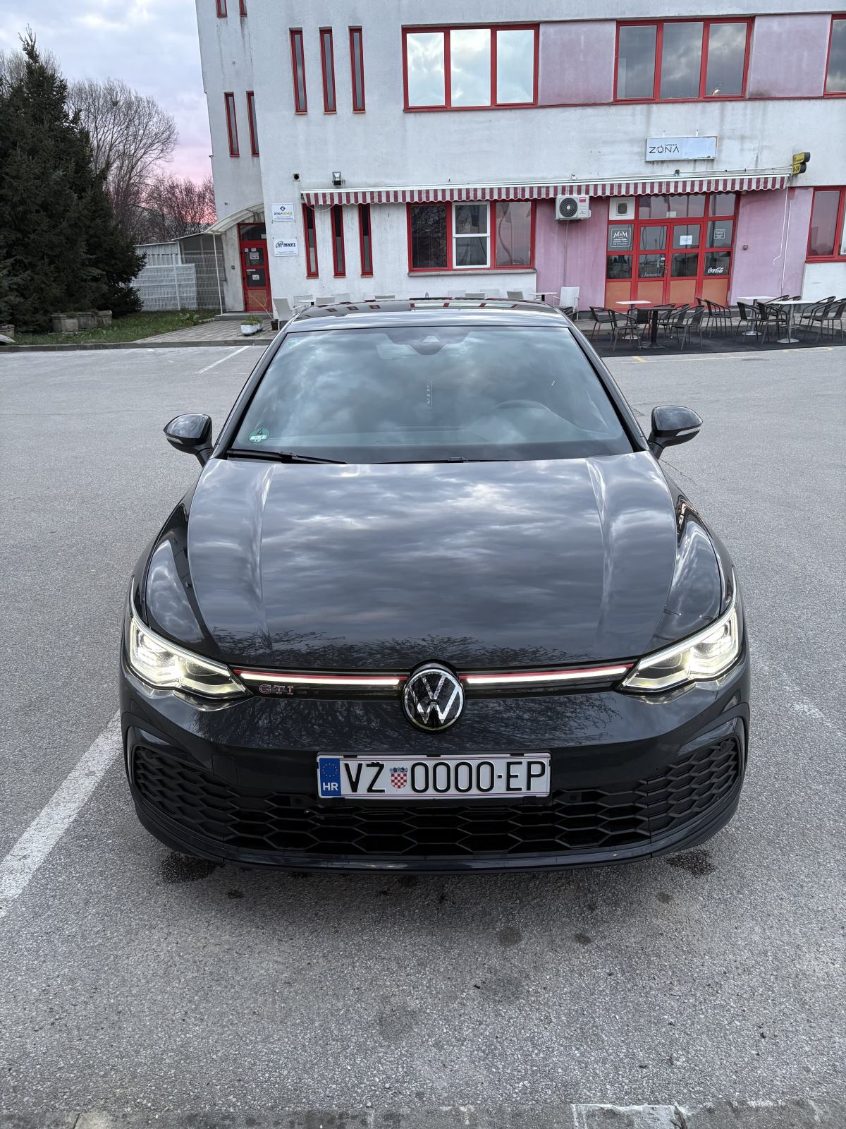 VW Golf 8 GTI DSG 2023, fotografija 2