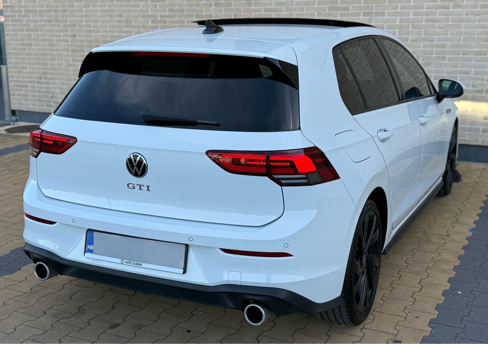 VW Golf 8 GTI•IQ LED•HARMAN KARDON•DSG•PANORAMA•40Tkm•KAO NOV•, fotografija 8