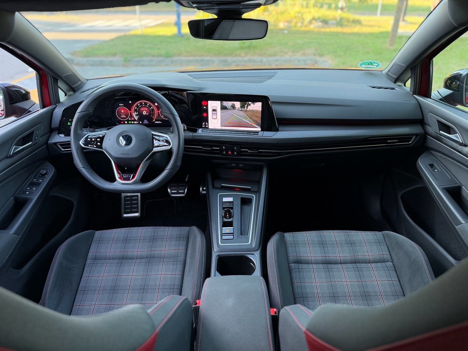 VW Golf 8 GTI DSG IQ LIGHT AMBIENT, fotografija 16
