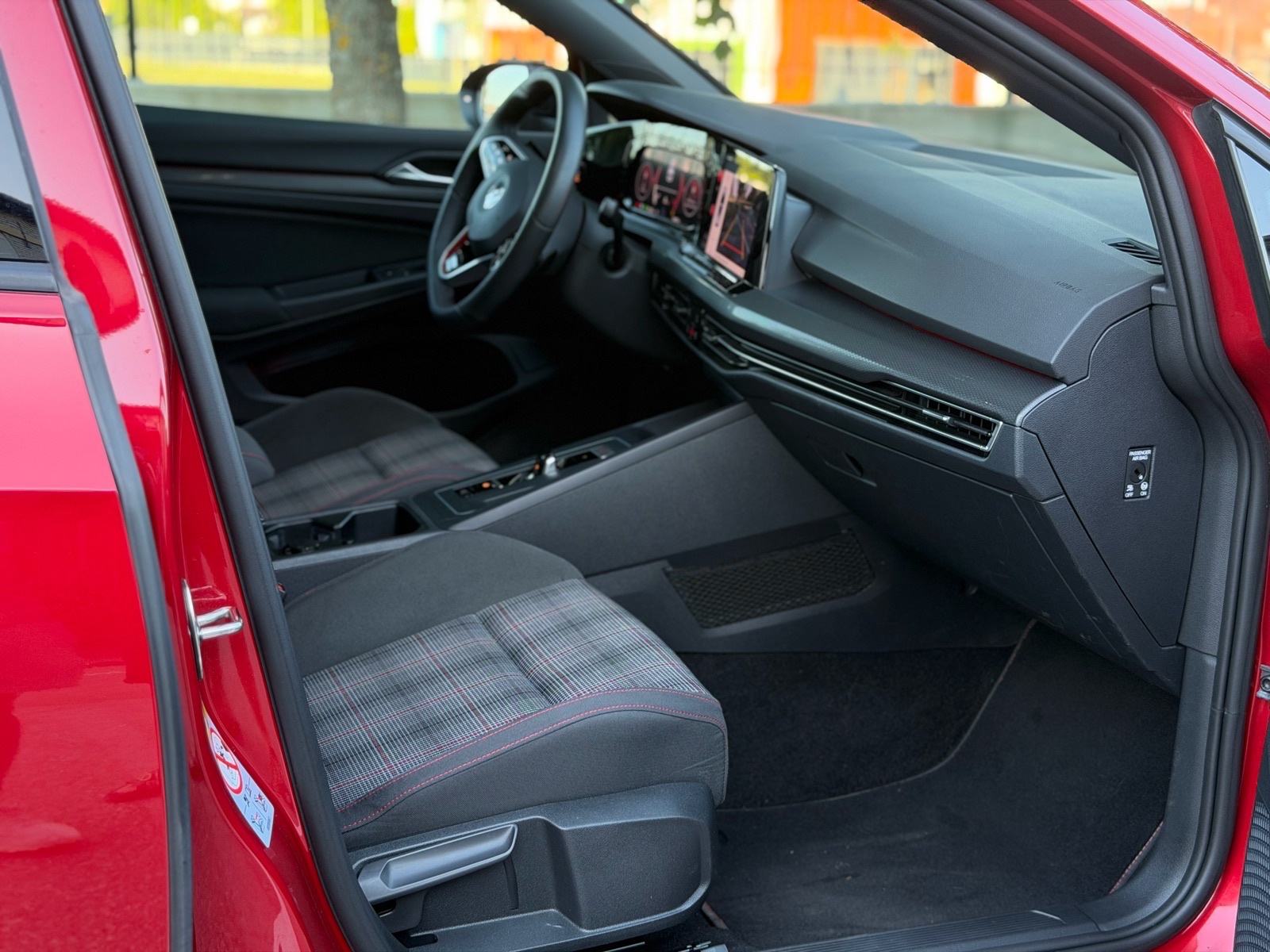 VW Golf 8 GTI DSG IQ LIGHT AMBIENT, fotografija 15