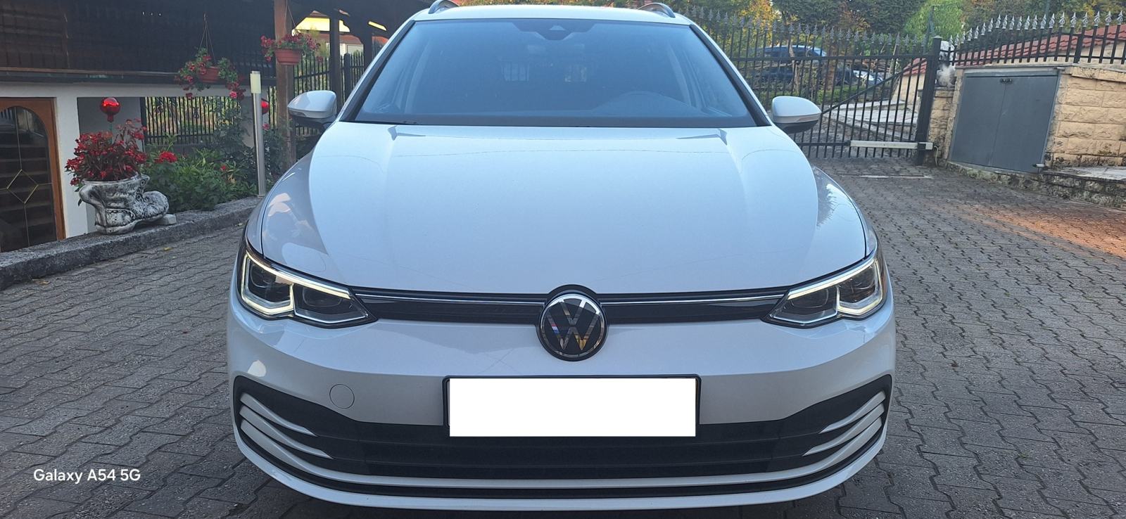 VW Golf 8 LIFE 2.0 TDI MATRIX IQ LED, fotografija 3