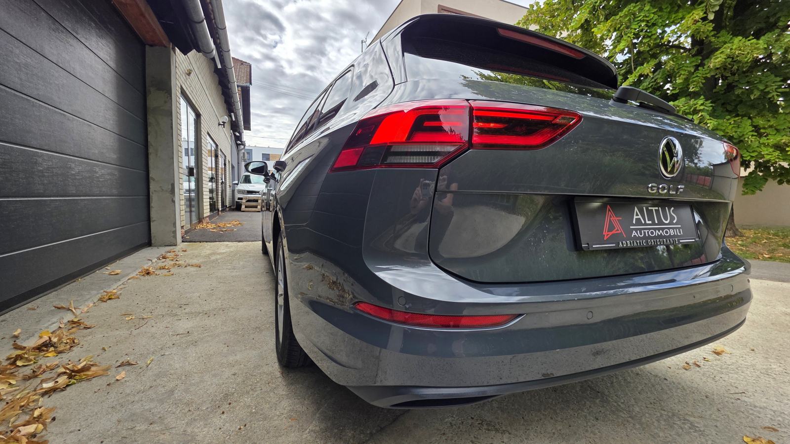 VW GOLF 8 LIFE 2.0TDI DSG - 6/22 | VIRTUAL | FULL LED, fotografija 14