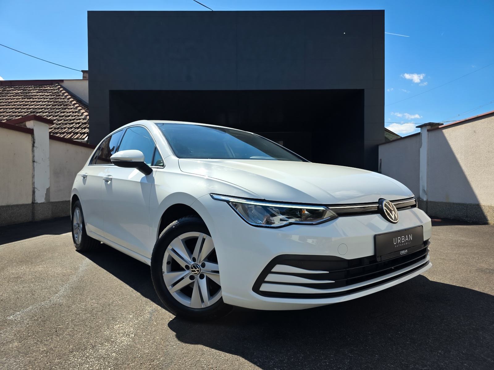 VW Golf 8Life Plus, 1.5 TSI - 130 KS, fotografija 3