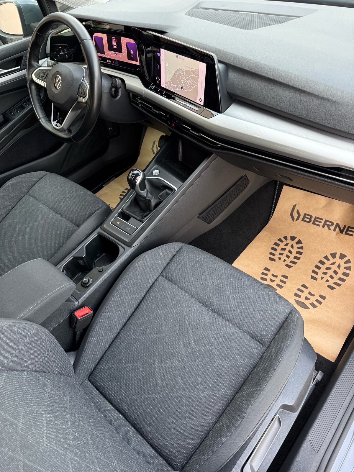 VW Golf 8 Mod.2021⭐️Jamstvo⭐️Led~Navigacija~Ambient_Acc~Alu_98000km, fotografija 19