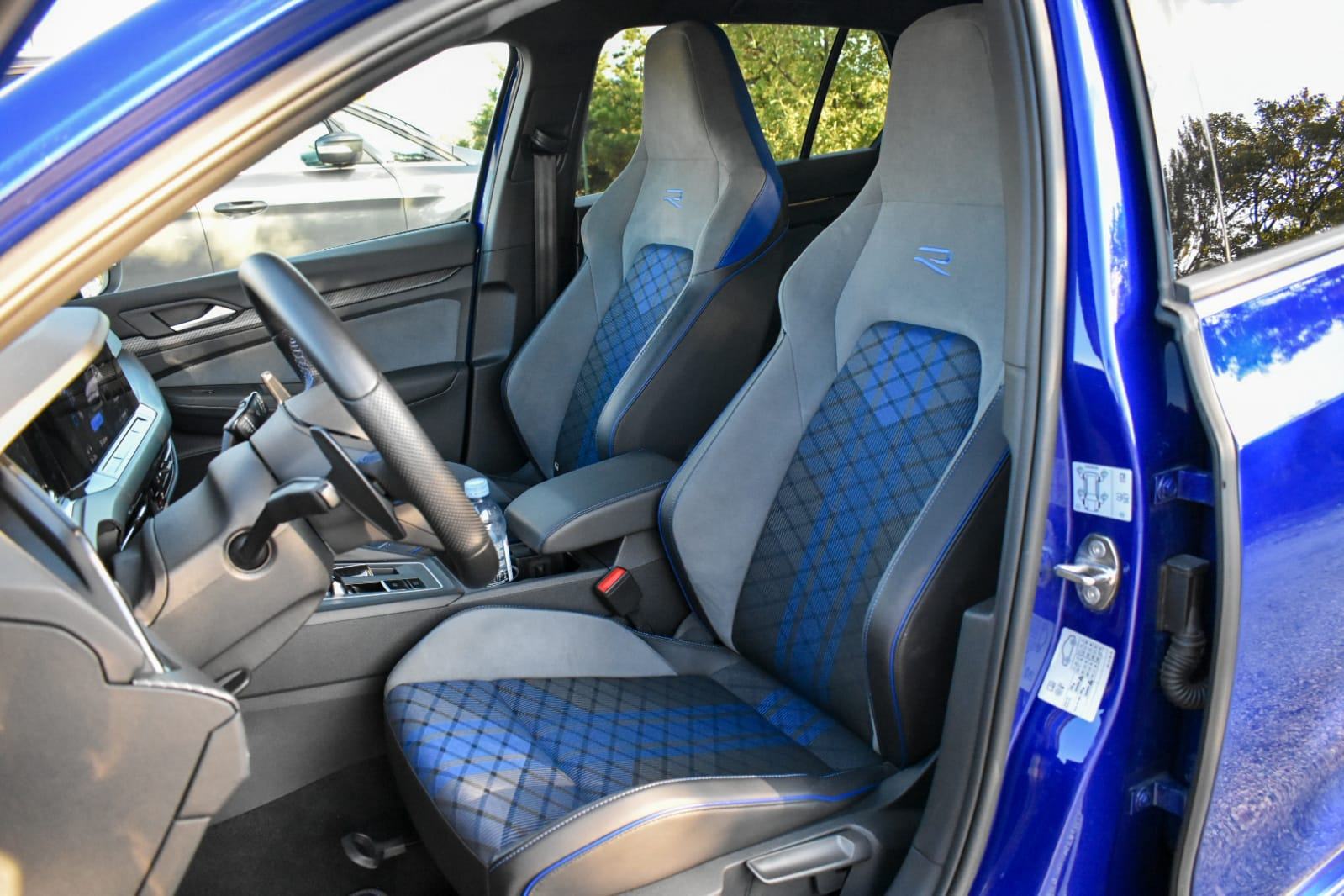 Golf 8 R,IQ light,Matrix,Harman-Kardon, fotografija 7