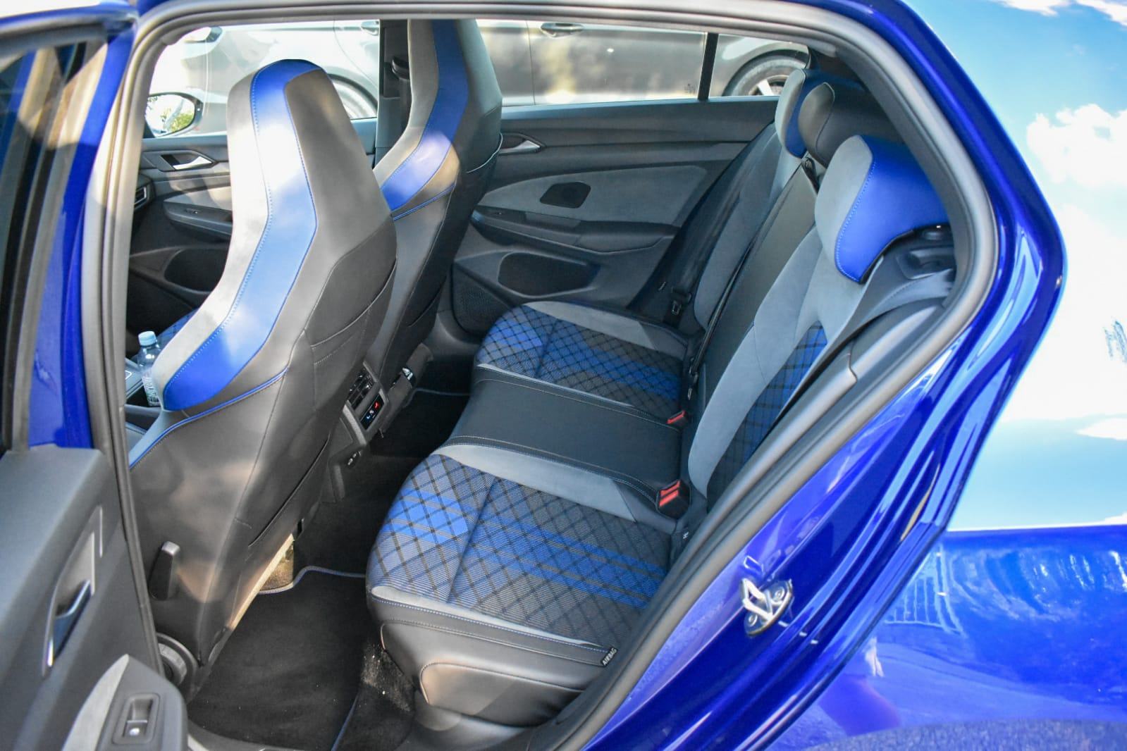 Golf 8 R,IQ light,Matrix,Harman-Kardon, fotografija 9