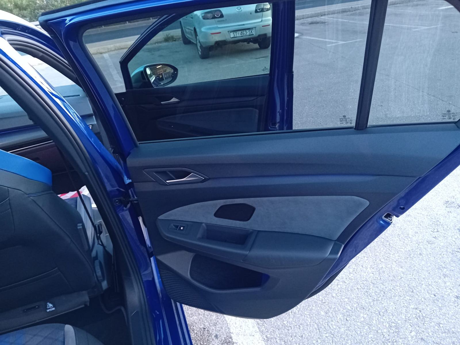 Golf 8 R,IQ light,Matrix,Harman-Kardon, fotografija 11