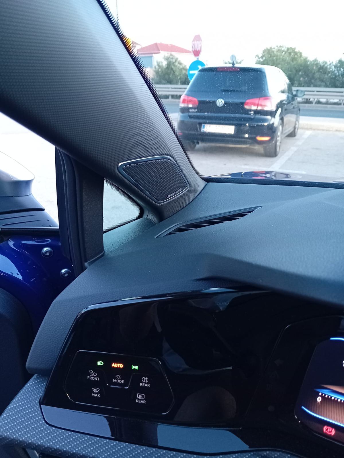 Golf 8 R,IQ light,Matrix,Harman-Kardon, fotografija 10