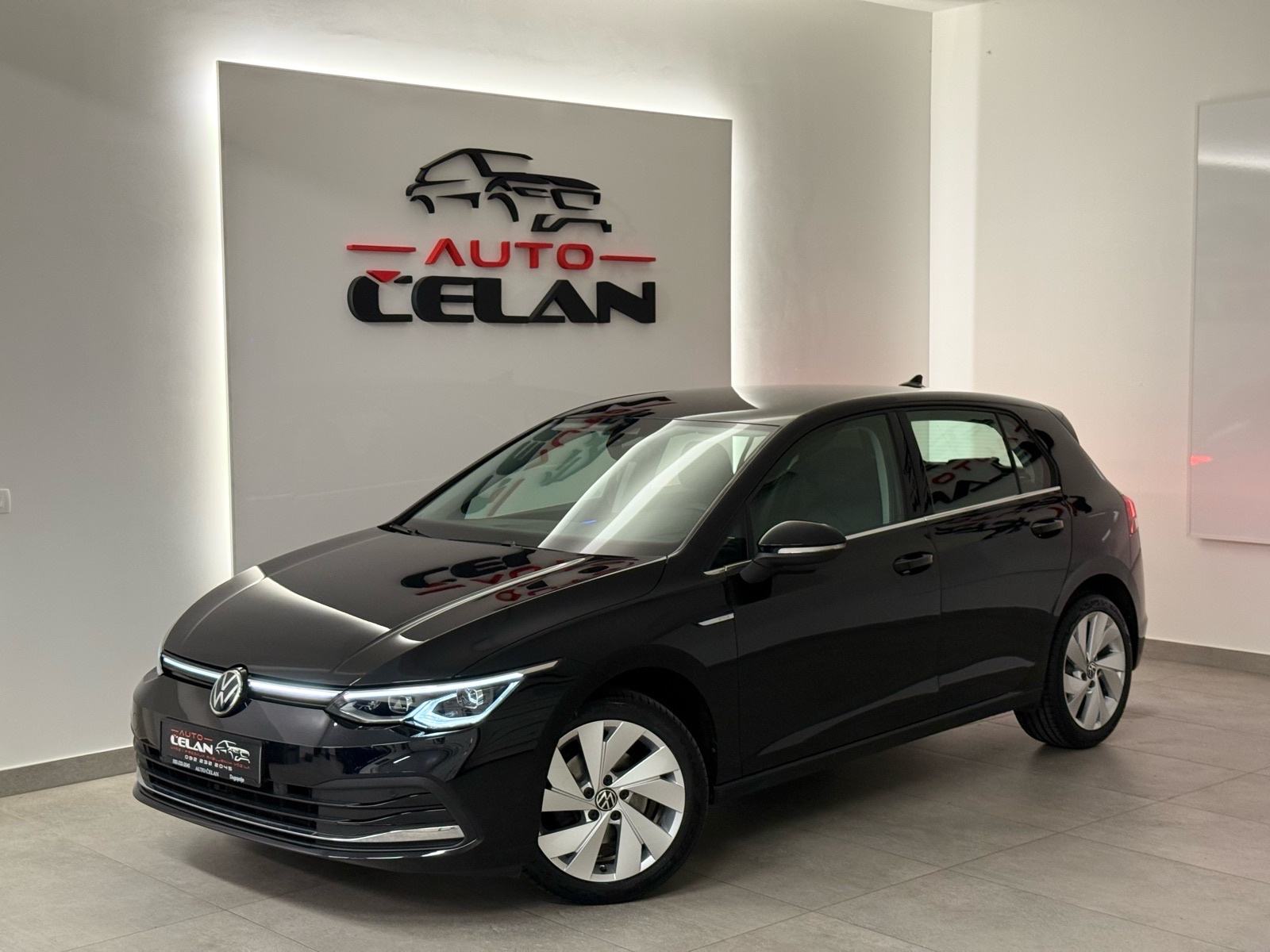 VW Golf 8 Style Mod.2021⭐️Jamstvo⭐️IQ LIGHT MATRIX_Kamera~Alu~Ambient, fotografija 2