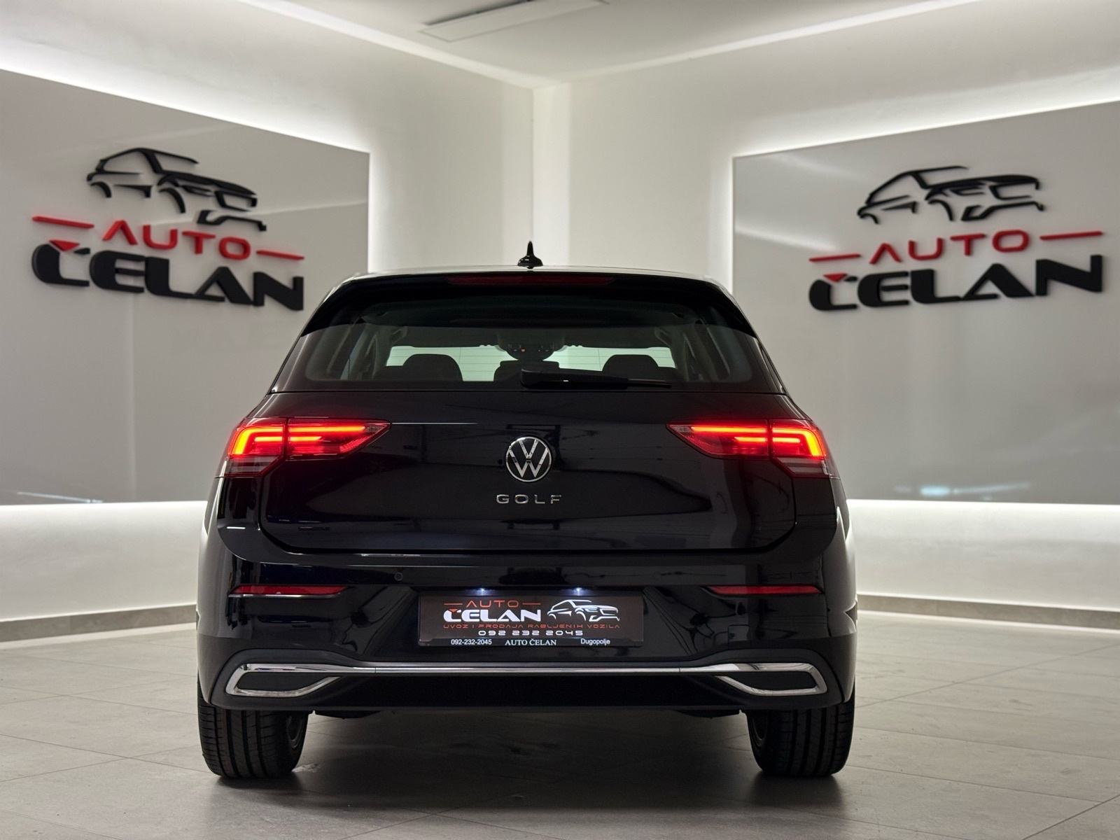 VW Golf 8 Style Mod.2021⭐️Jamstvo⭐️IQ LIGHT MATRIX_Kamera~Alu~Ambient, fotografija 12