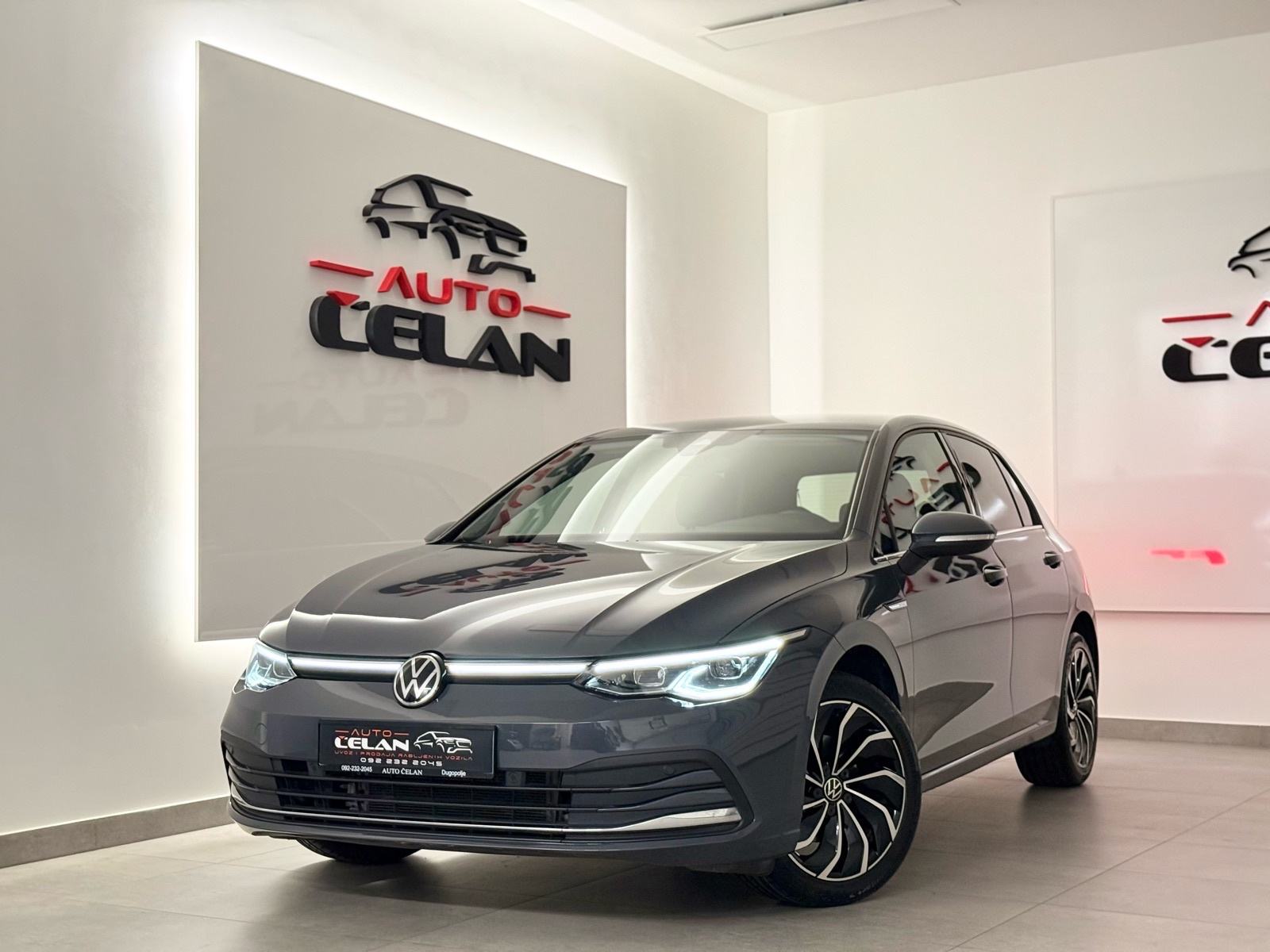 VW Golf 8 Style Mod.2022⭐️Jamstvo⭐️Matrix_Kamera~Ambient_Acc~Alu17, fotografija 2
