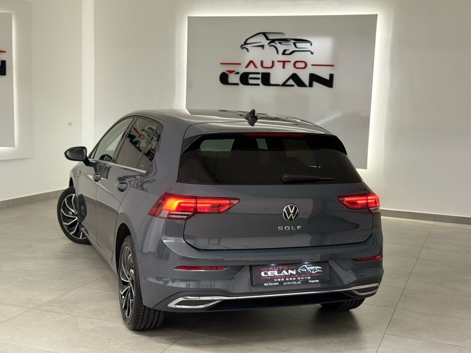 VW Golf 8 Style Mod.2022⭐️Jamstvo⭐️Matrix_Kamera~Ambient_Acc~Alu17, fotografija 16