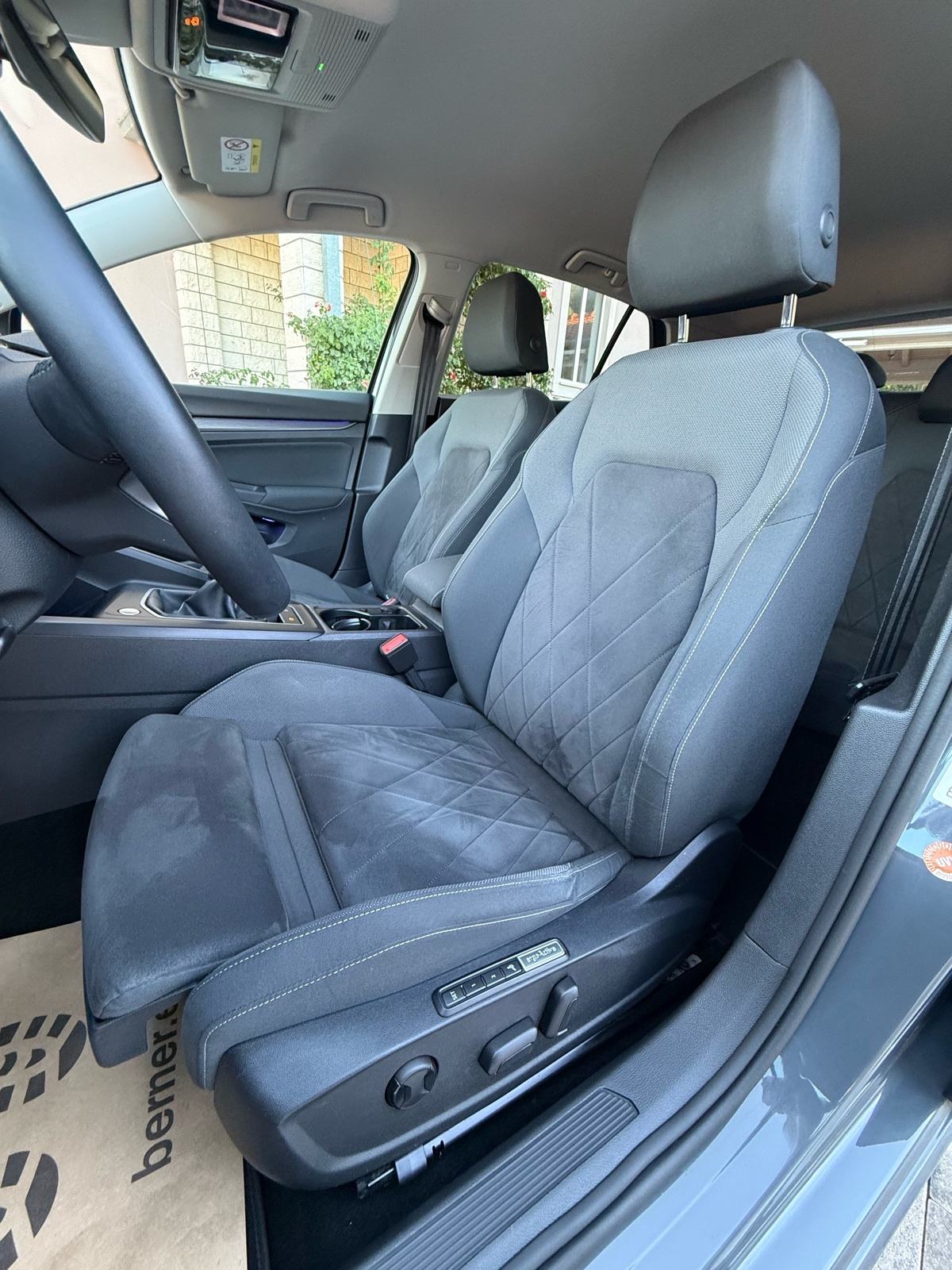 VW Golf 8 Style Mod.2022⭐️Jamstvo⭐️Matrix_Kamera~Ambient_Acc~Alu17, fotografija 20