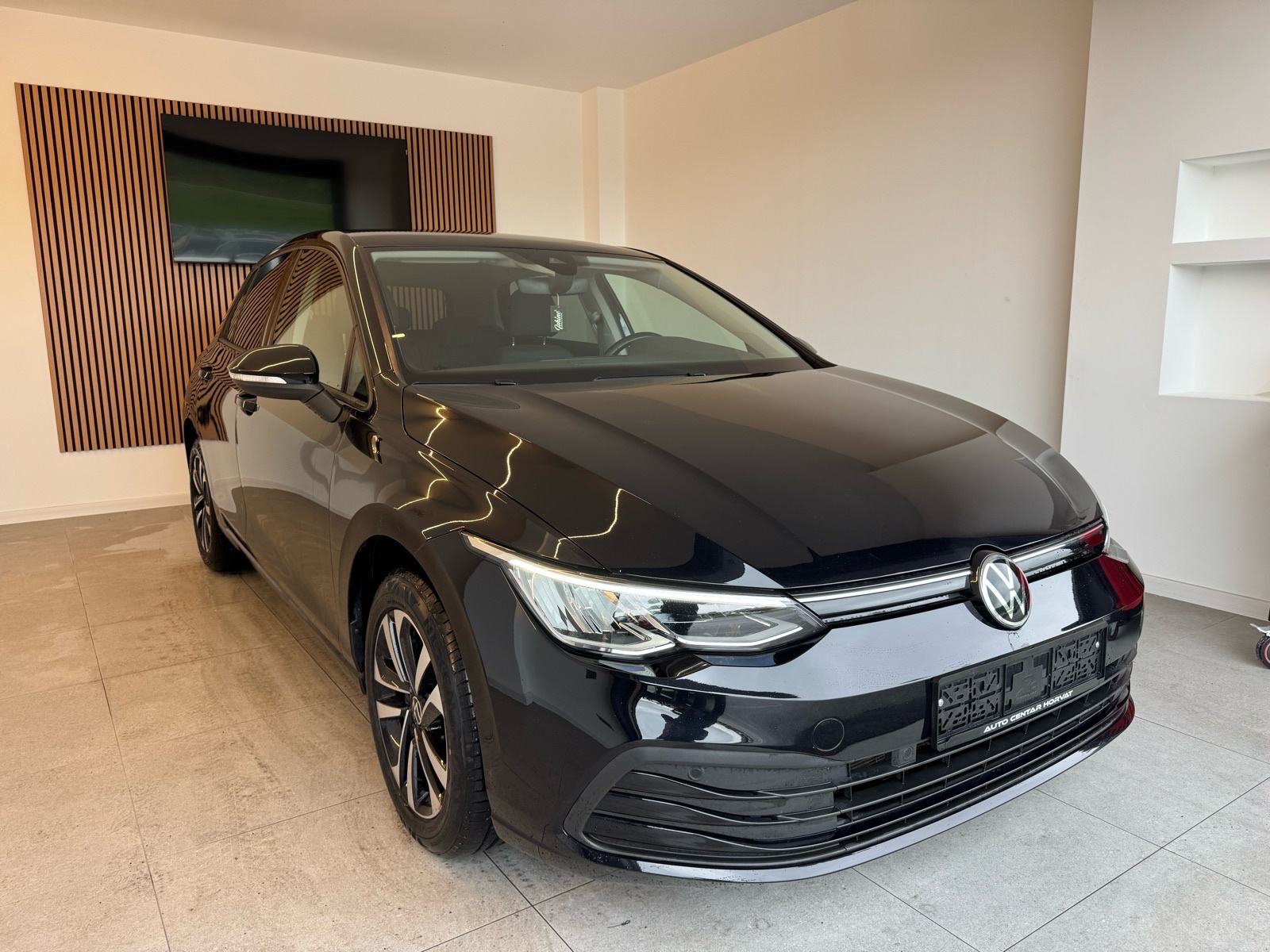 VW Golf 8 TSI United 2021.; 1. vl.; Navi; Virtual; Ambient; Keyless;, fotografija 3