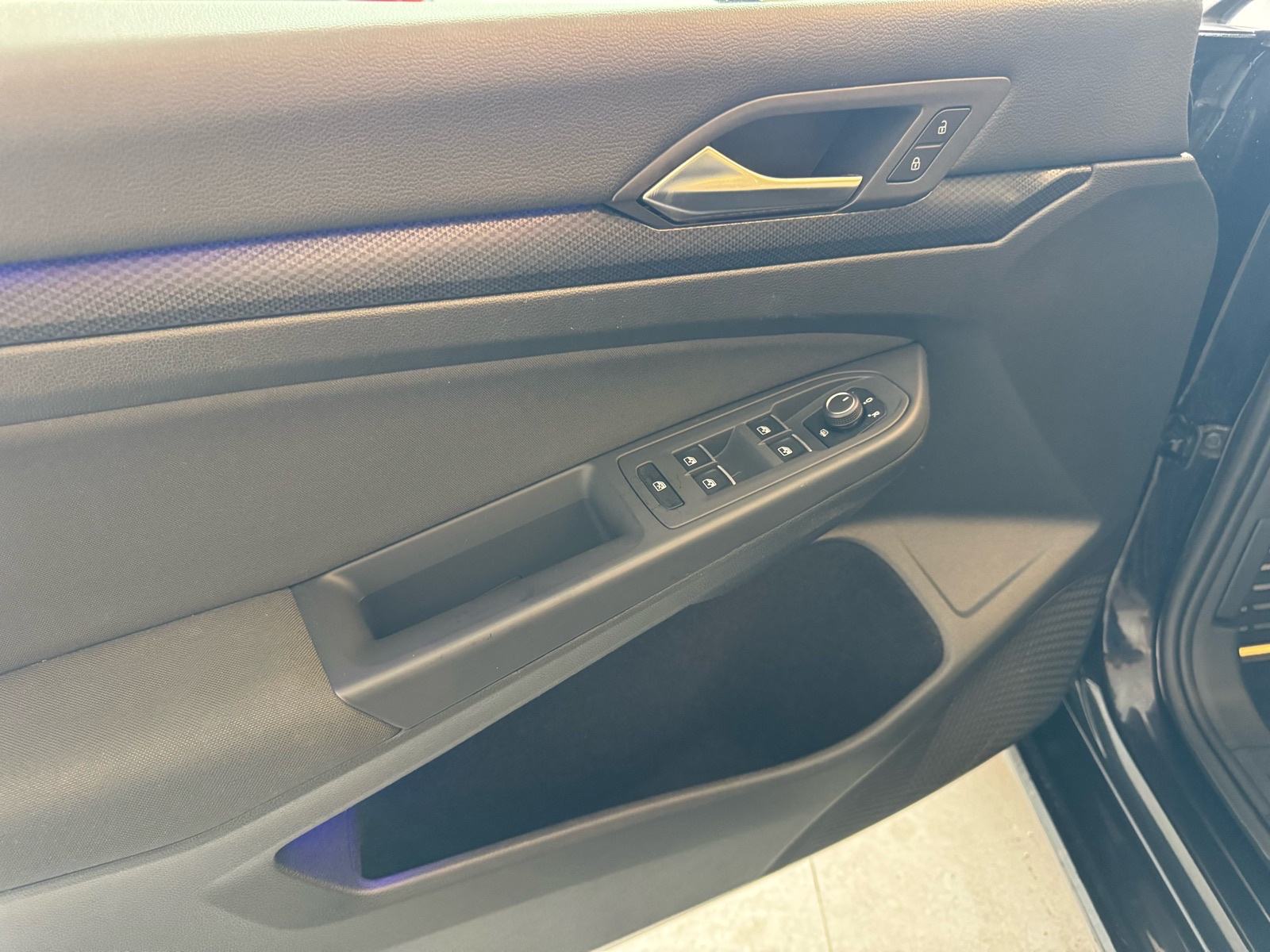 VW Golf 8 TSI United 2021.; 1. vl.; Navi; Virtual; Ambient; Keyless;, fotografija 8