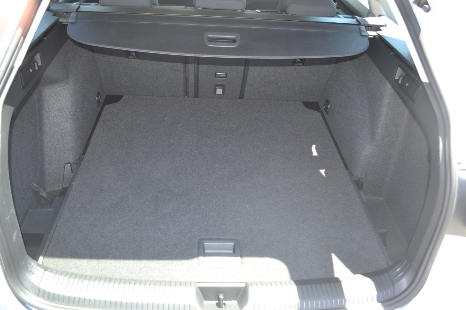 VW Golf 8 SW 2.0TDI DSG *** LEASING bez učešća *** rata 260€ ***, fotografija 19