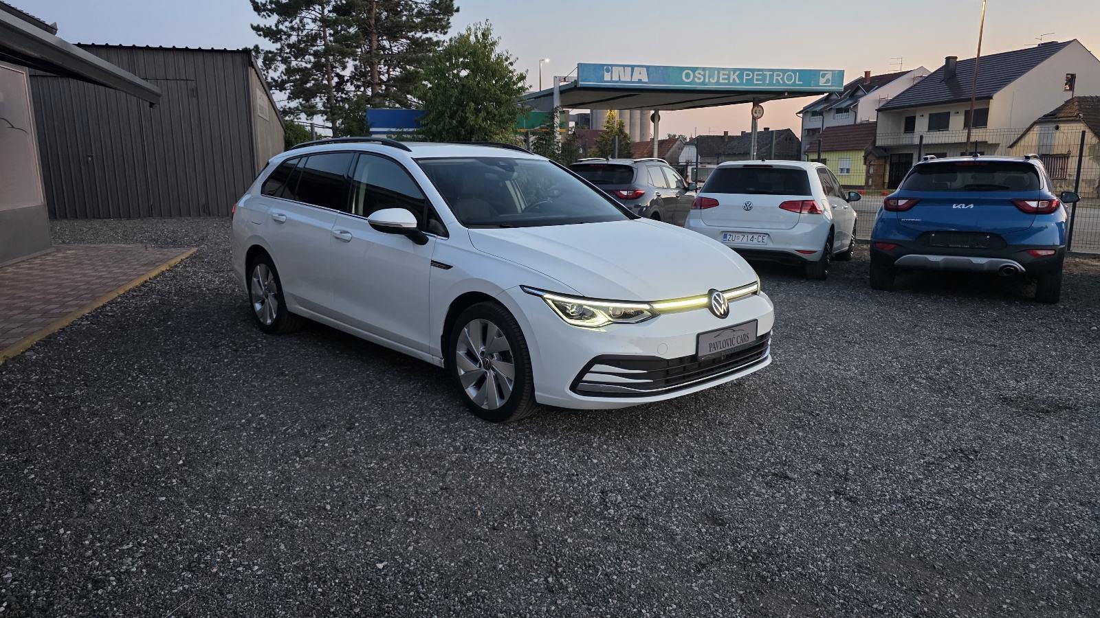VW Golf 8 Variant 2.0 TDI automatik, fotografija 3