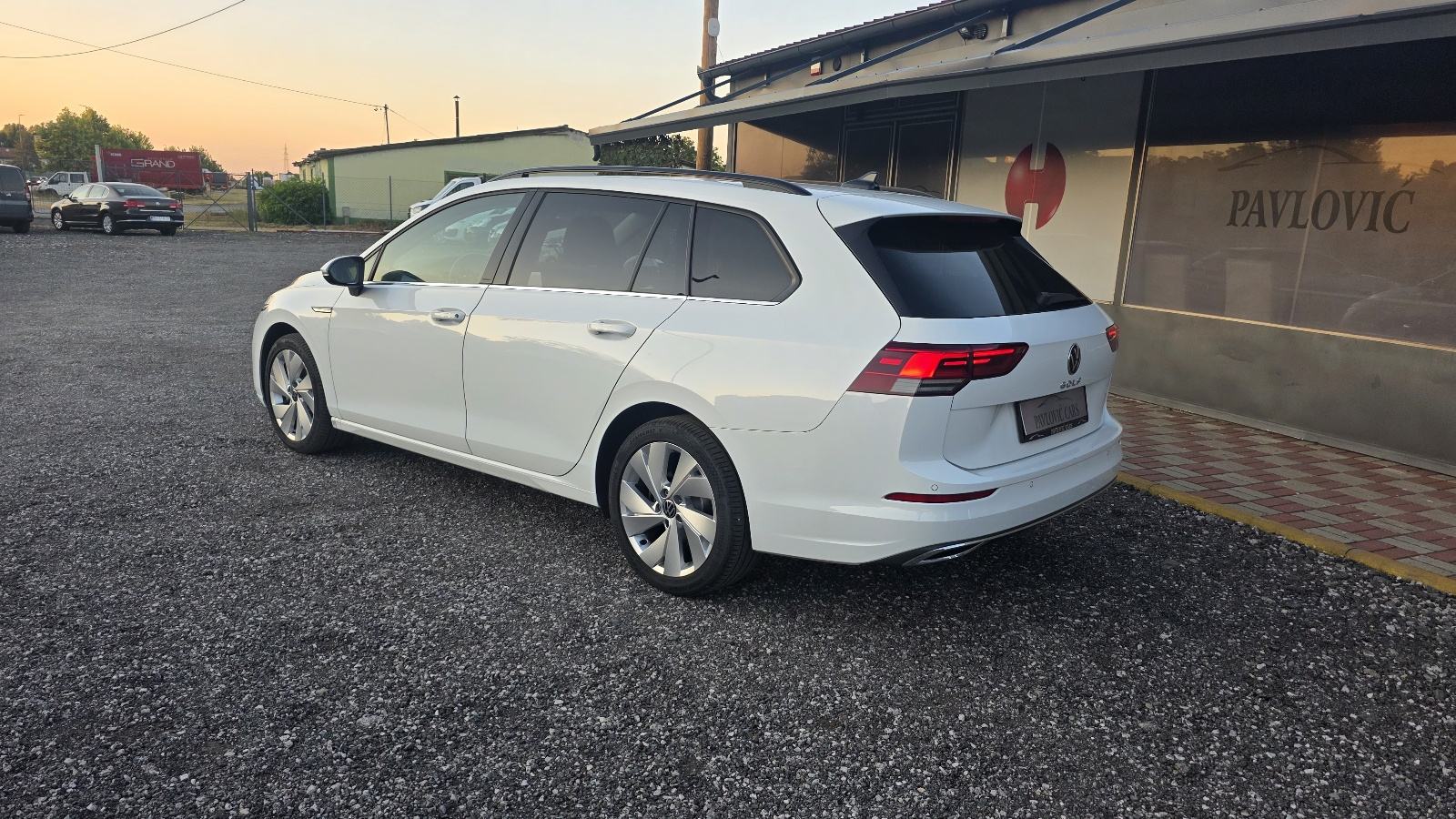 VW Golf 8 Variant 2.0 TDI automatik, fotografija 5