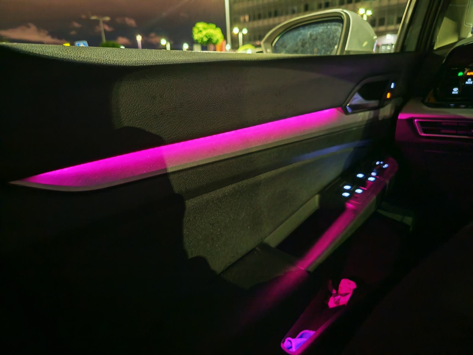 VW Golf 8 Variant 2.0 TDi, Life oprema, LED, Virtual, 5/2027, Odlican, fotografija 20
