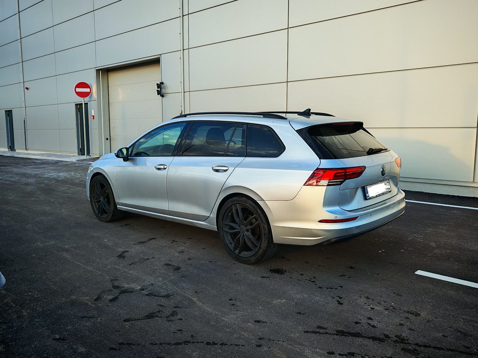 VW Golf 8 Variant 2.0 TDi, Life oprema, LED, Virtual, 5/2027, Odlican, fotografija 6