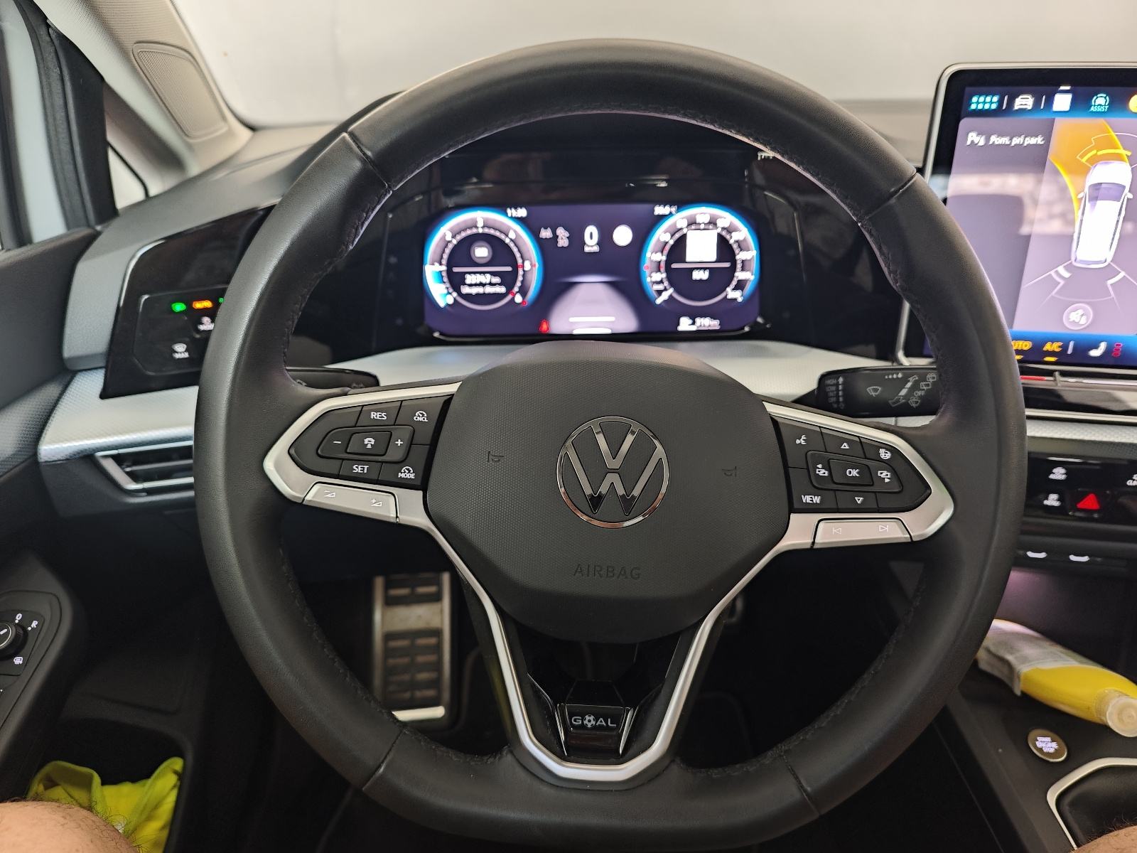 VW Golf 8 goal Variant 2,0dizel, fotografija 12