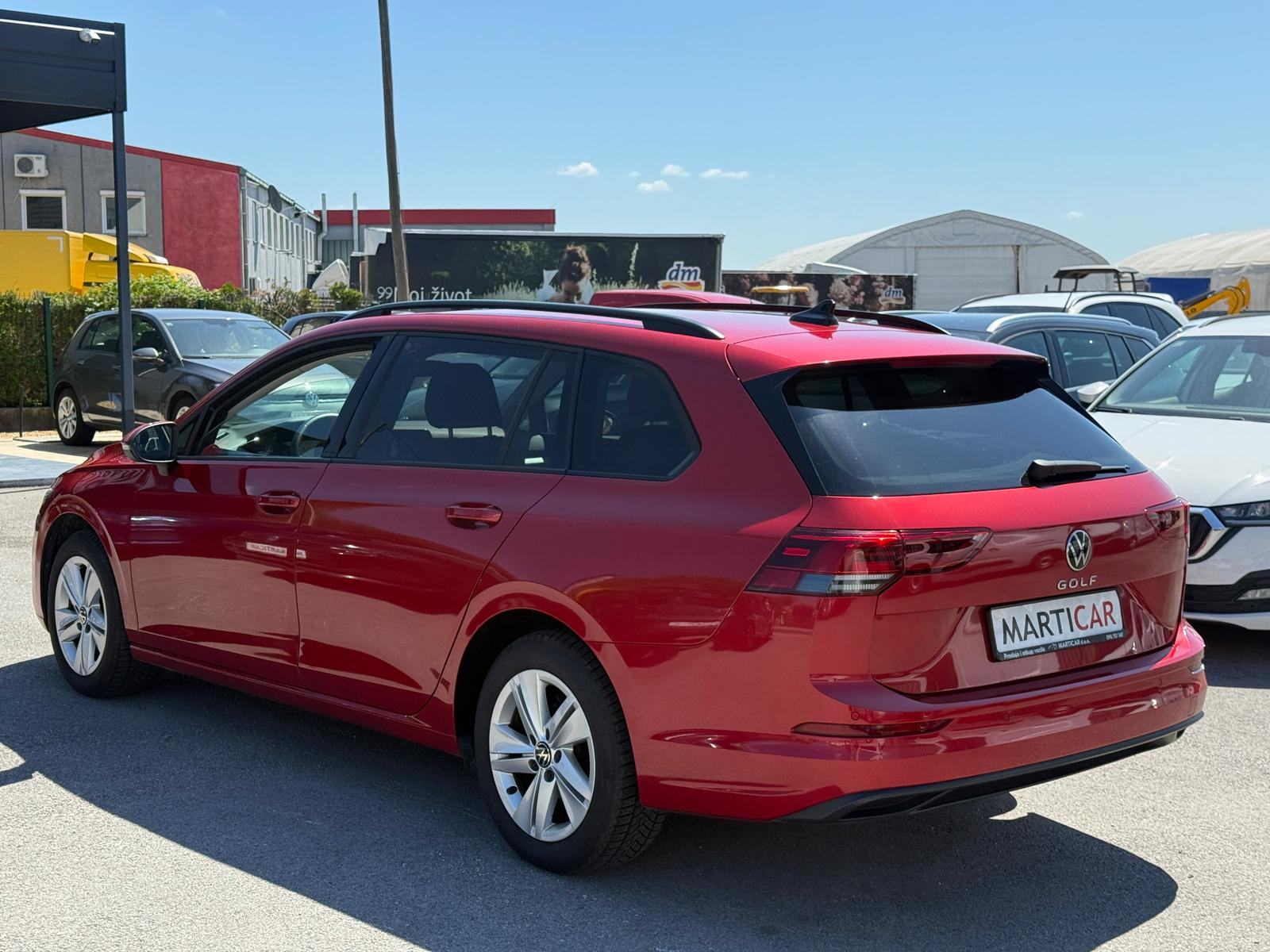 VW GOLF 8 VARIANT 2.0TDI DSG 2023 GOD. HRVATSKO VOZILO U SUSTAVU PDV-A, fotografija 5