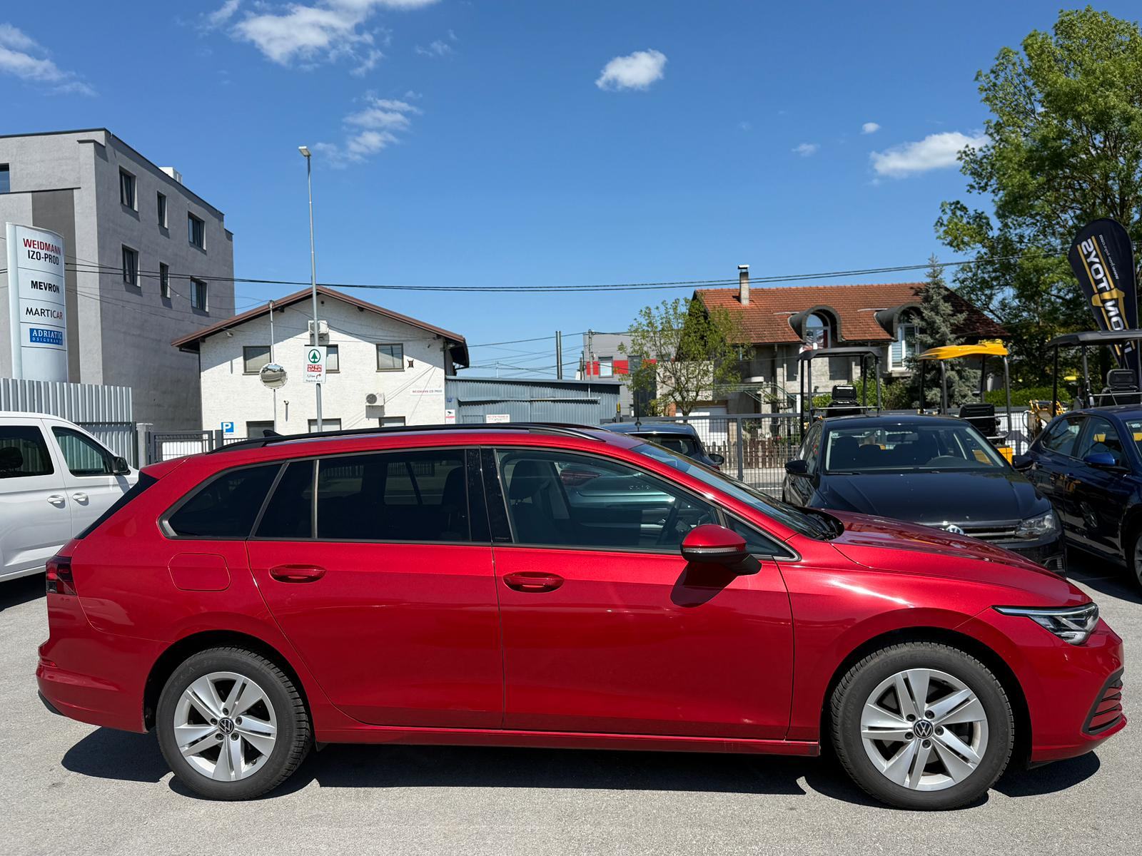 VW GOLF 8 VARIANT 2.0TDI DSG 2023 GOD. HRVATSKO VOZILO U SUSTAVU PDV-A, fotografija 9