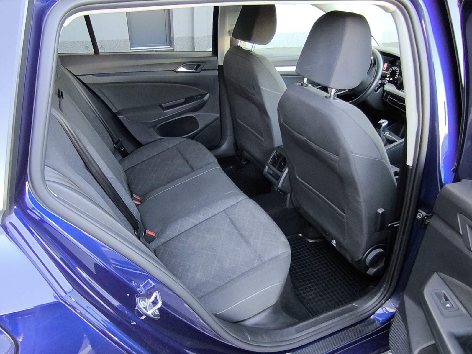 VW Golf 8 Variant Life reg.07/27, fotografija 9