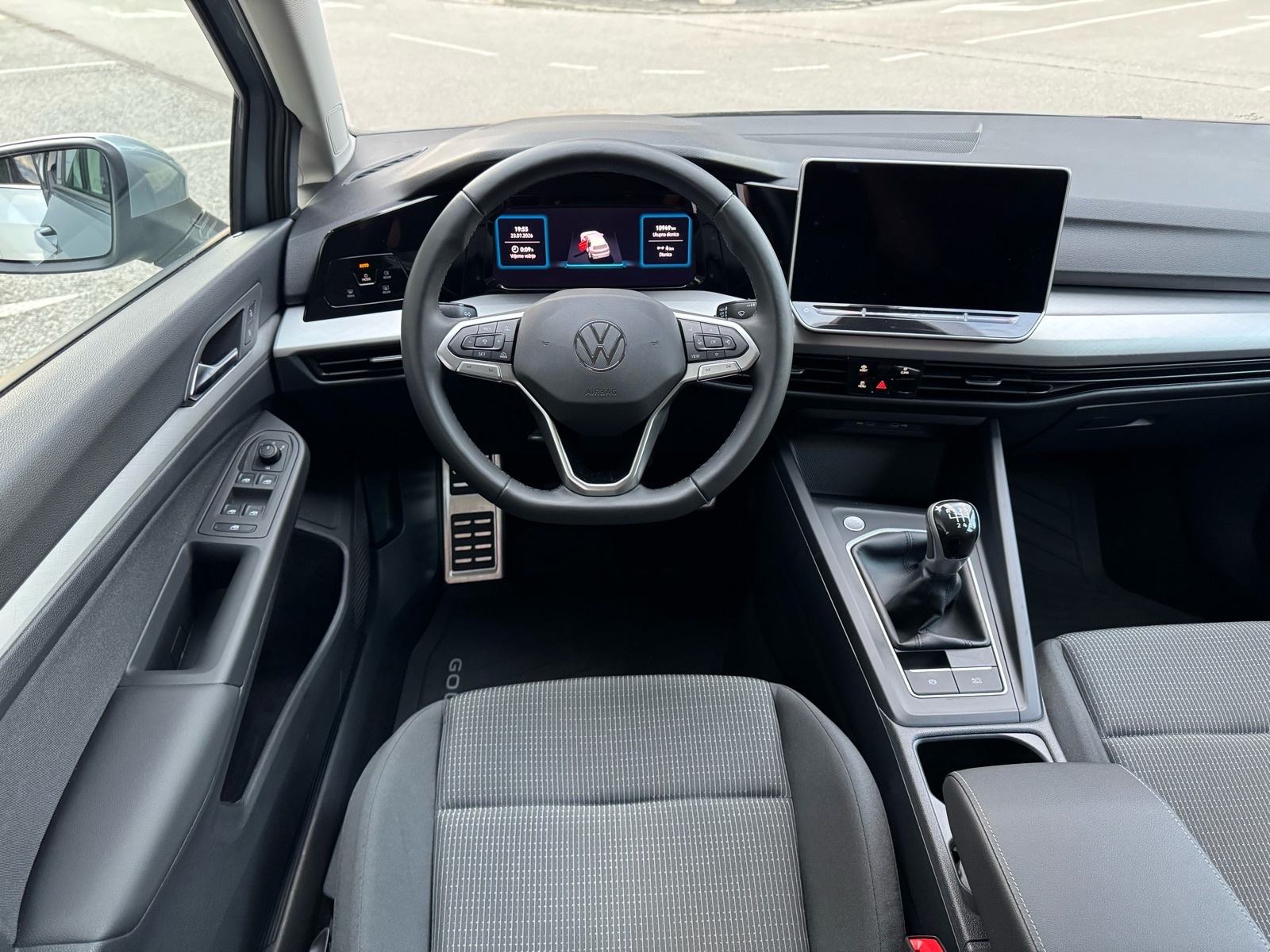 VW Golf 8.5 2,0 TDI *NIJE UVOZ,ORIGINAL KM,2xKLJUČA,REG 07/2027,NOVO*, fotografija 10