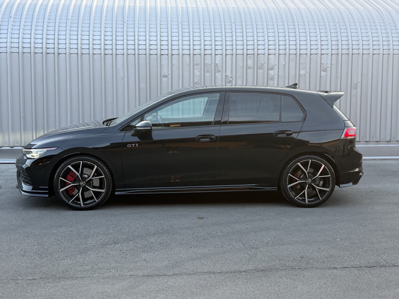 VW Golf 8.5 GTI CLUB SPORT, FACELIFT, 5g JAMSTVO, HUD, IQ LED, LASER, fotografija 8