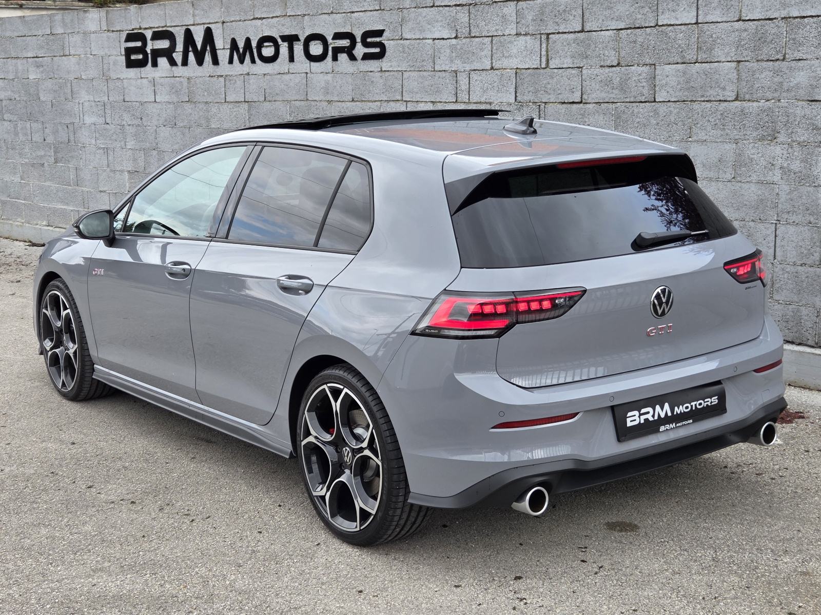 VW Golf GTI 8.5 2.0 TSI DSG 195kw --2026.g.--223km--NOVO--NOVO--, fotografija 5